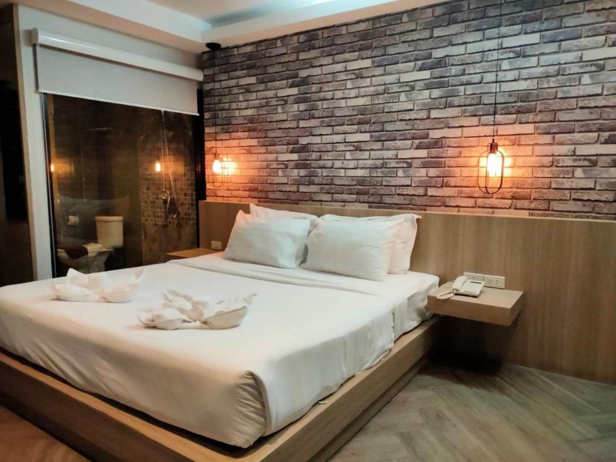 168 Studio Hotel Ubon Ratchathani Exterior foto