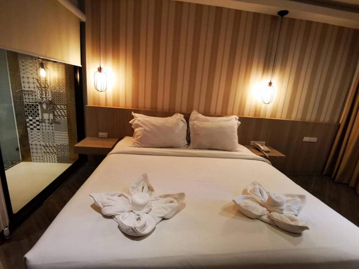 168 Studio Hotel Ubon Ratchathani Exterior foto