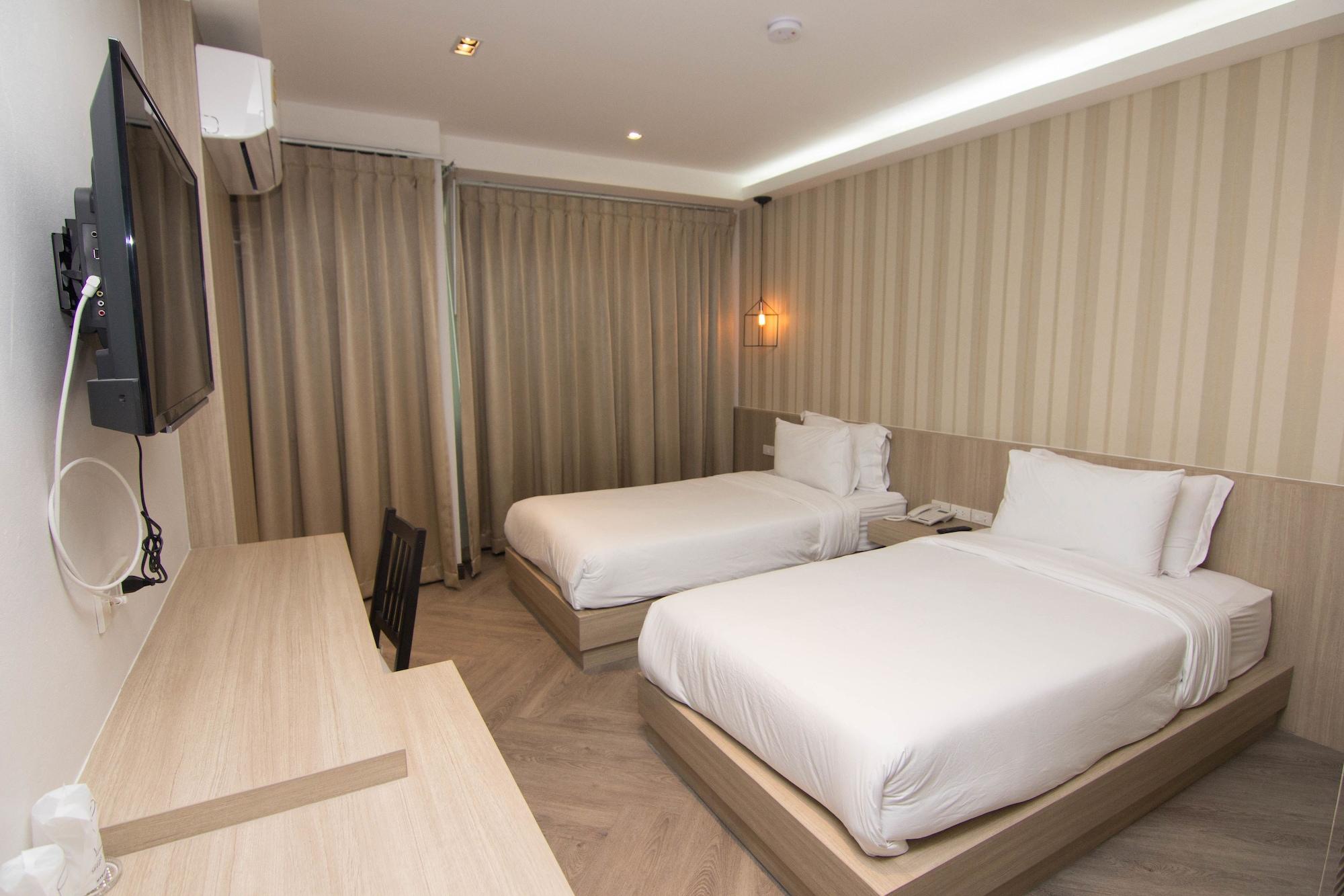 168 Studio Hotel Ubon Ratchathani Exterior foto