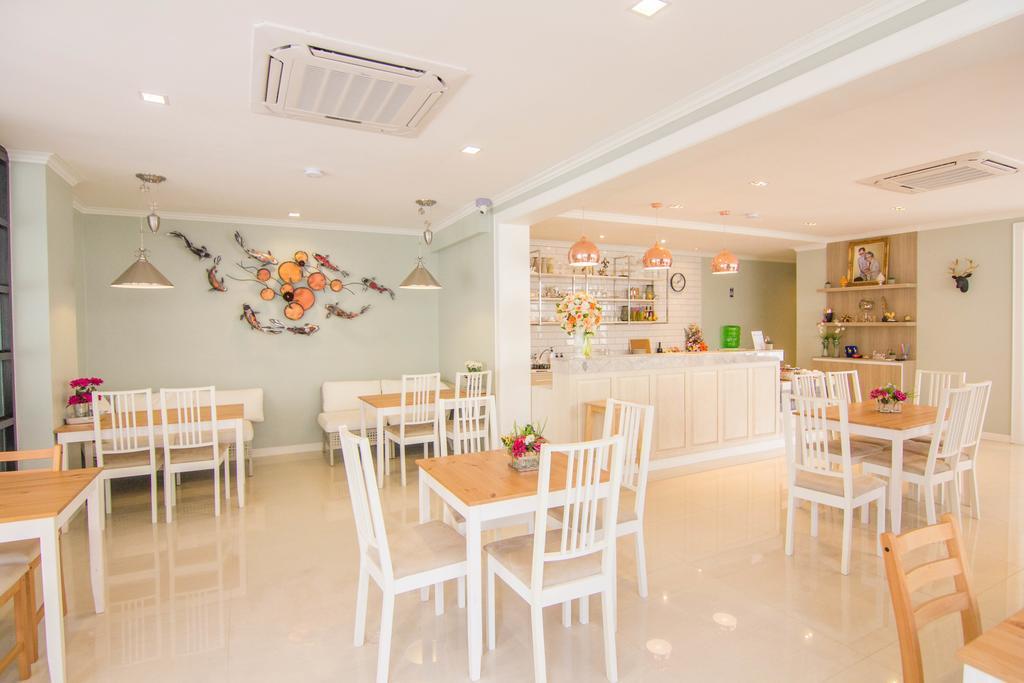 168 Studio Hotel Ubon Ratchathani Exterior foto